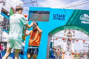 BIB: 4146
                            <button type="button" onclick="openModal(21761254)" class="btn btn-primary btn-sm float-right btn-popup" data-toggle="modal" data-target=".modal-high-quality">
                        <i class="fas fa-shopping-cart"></i> Add to Cart
                    </button>
                                            <button type="button" onclick="isThisMe(21761254, true)" class="btn btn-success btn-sm float-right btn-popup btn-isme hidden" data-toggle="tooltip" data-placement="bottom" title="นี่คือรูปของคุณใช่ไหม คลิกที่นี่เพื่อเอาเข้าอัลบั้ม">
                        <i class="fas fa-plus"></i> Add to album
                    </button>
                    <button type="button" onclick="isThisMe(21761254, false)" class="btn btn-warning btn-sm float-right btn-popup btn-isnotme hidden">
                        <i class="fas fa-ban"></i> Remove from album
                    </button>